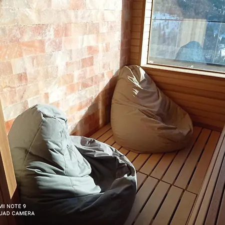 42 Zoned Aparthotel