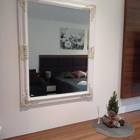 42 Zoned Aparthotel
